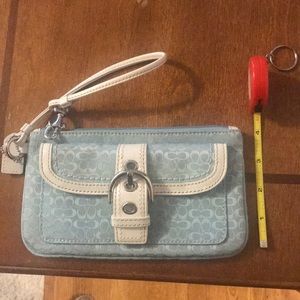 Adorable coach wristlet! NWOT!